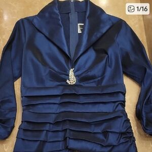 Elegant Navy Women's Blazer with Center Embellishment, Sz 8